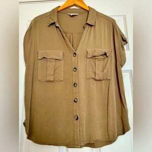 H&M Cargo Style Relaxed-Fit Shirt